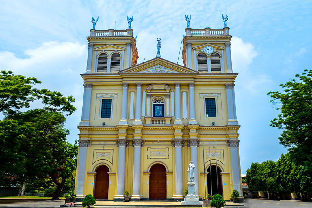 Explore Negombo: 7 Must-Visit Spots in Sri Lanka